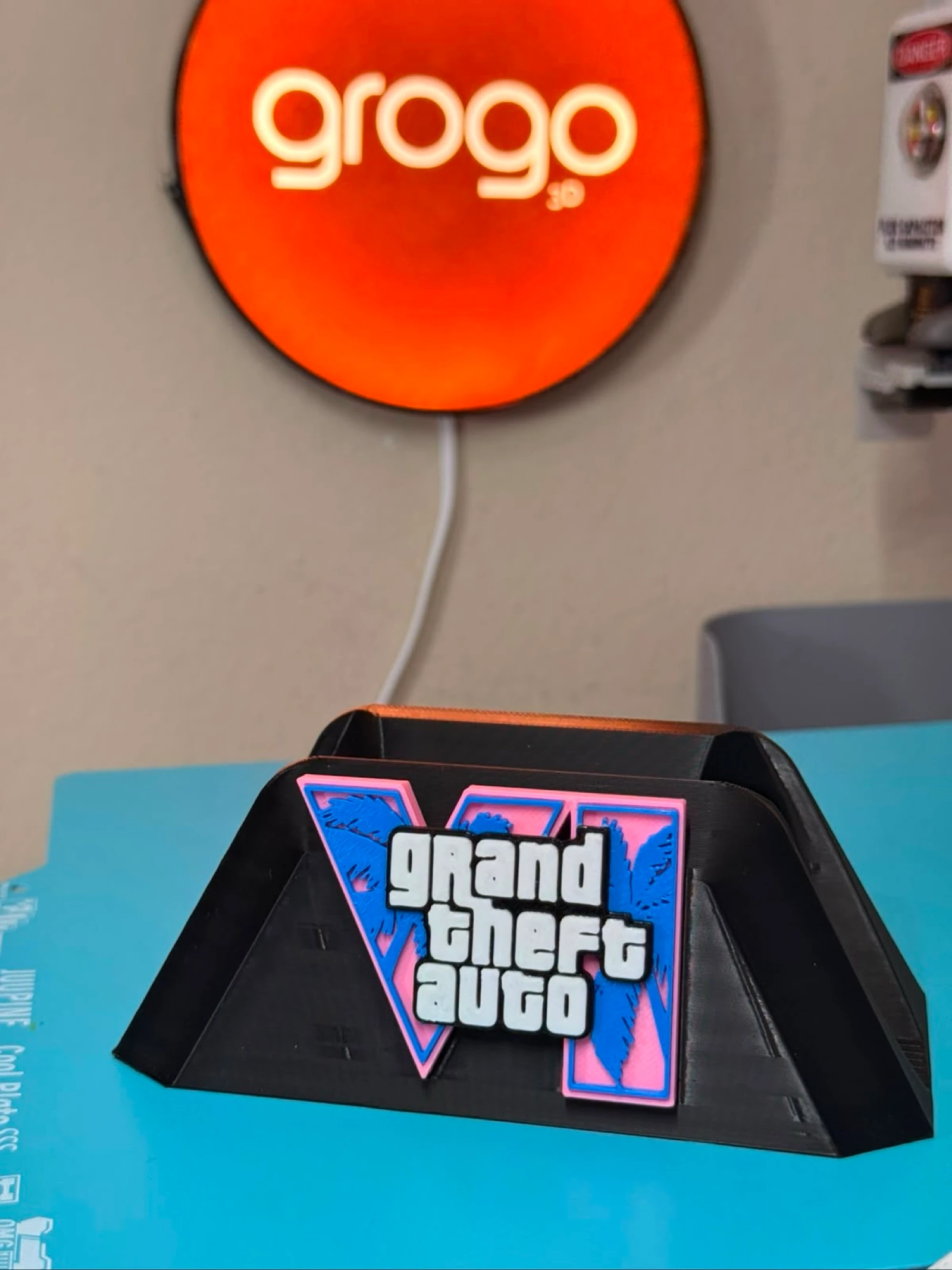 PS5 Controller Stand - GTA VI – photo 2